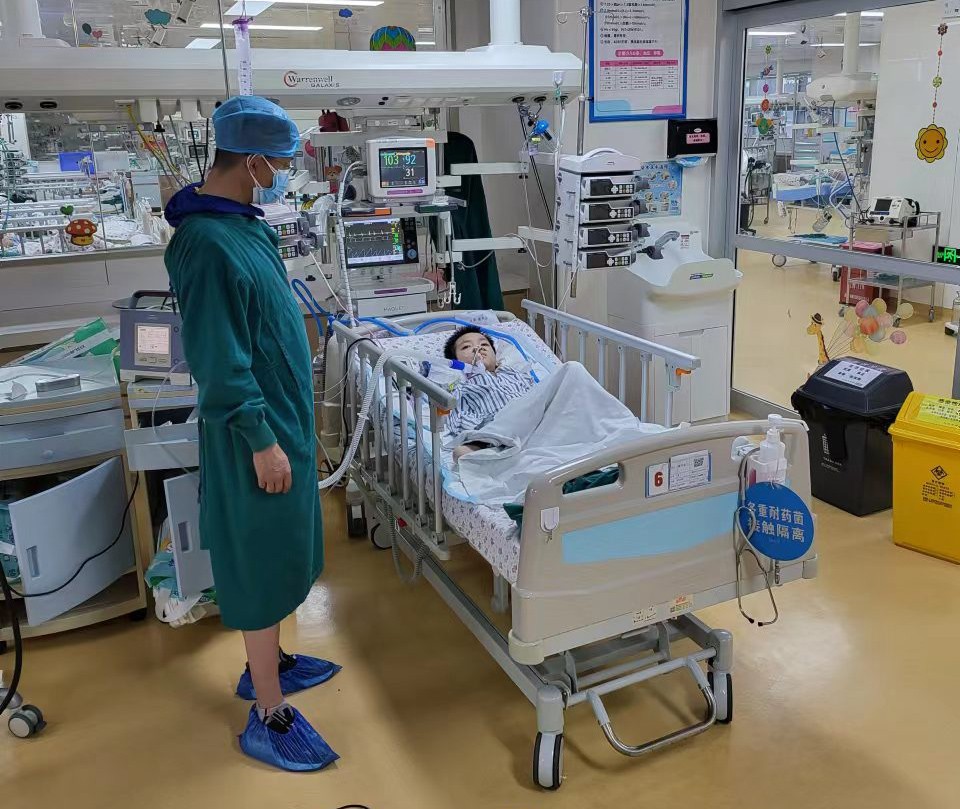 漳浦县跨省救护车出租公司